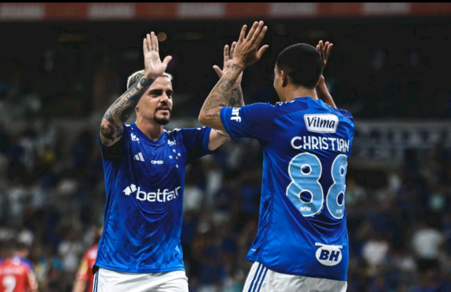 Cruzeiro vence o Tombense com reservas e estreia de reforços no Mineirão